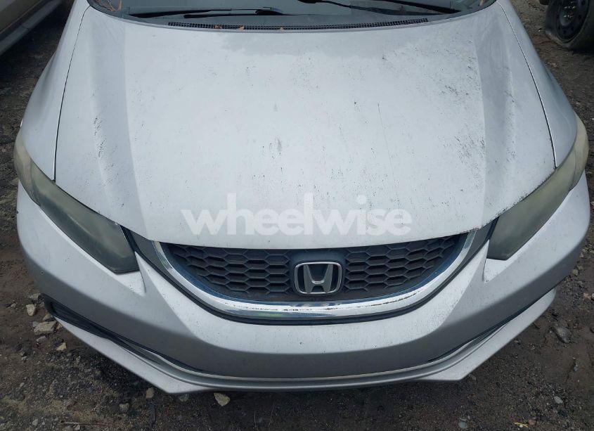 Photo 6 of 2015 Honda Civic SE (VIN 19XFB2F75FE018675)