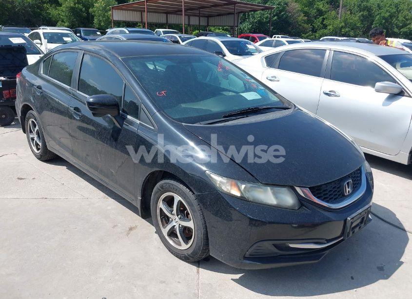 2015 Honda Civic SE (VIN 19XFB2F75FE068332) main photo