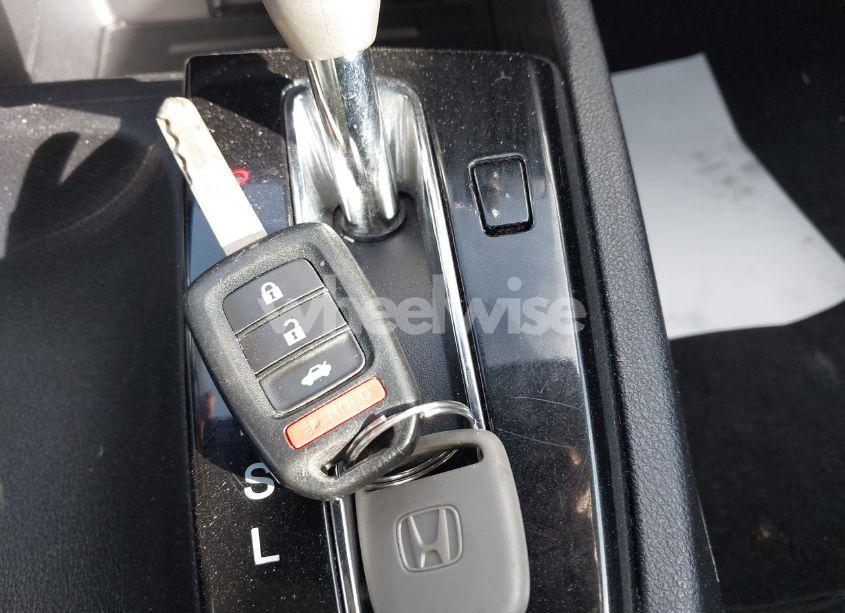 Photo 11 of 2015 Honda Civic SE (VIN 19XFB2F75FE260236)