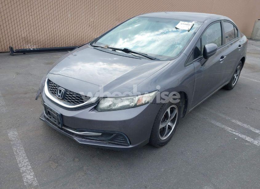 Photo 2 of 2015 Honda Civic SE (VIN 19XFB2F75FE260236)