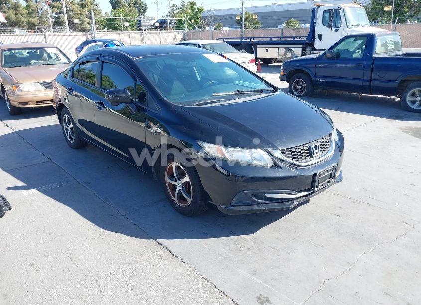 2015 Honda Civic SE (VIN 19XFB2F75FE267249) main photo
