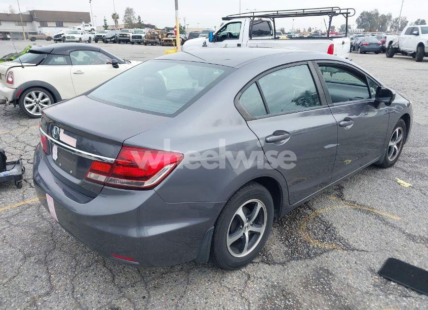 Photo 4 of 2015 Honda Civic SE (VIN 19XFB2F78FE112422)