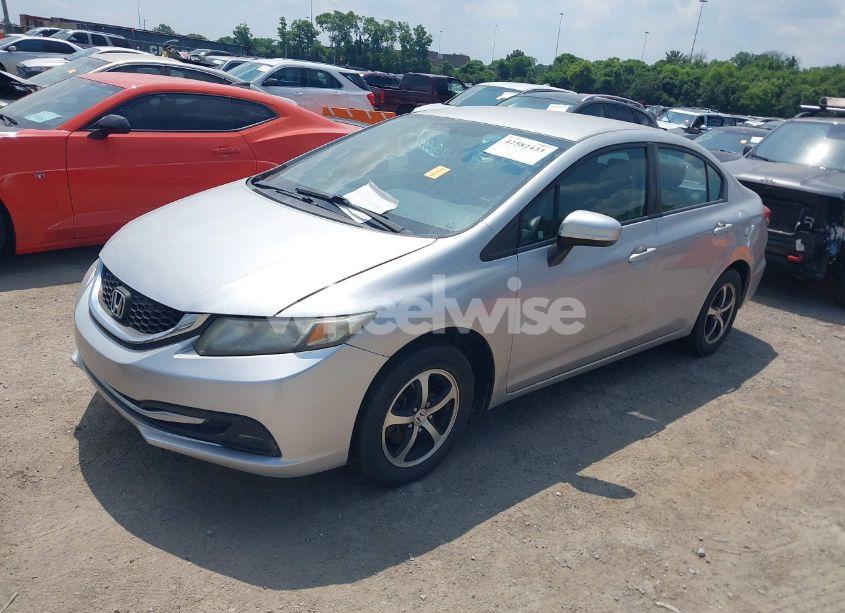 Photo 2 of 2015 Honda Civic SE (VIN 19XFB2F79FE012149)