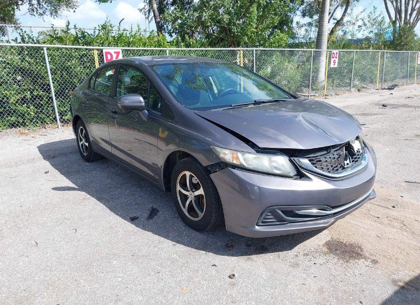 2015 Honda Civic SE (VIN 19XFB2F7XFE087555) main photo