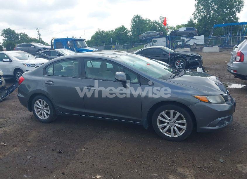 Photo 13 of 2012 Honda Civic EX (VIN 19XFB2F80CE089786)