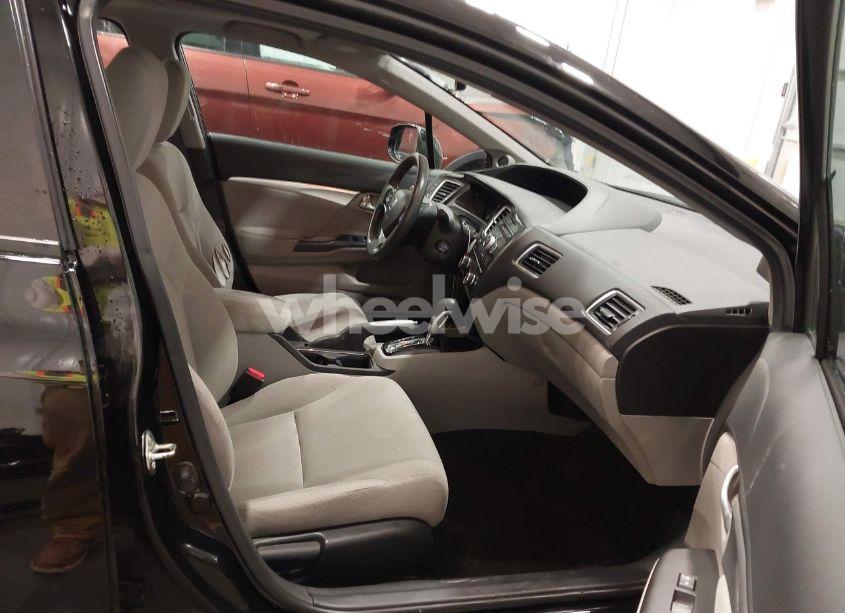 Photo 5 of 2013 Honda Civic EX (VIN 19XFB2F80DE027063)