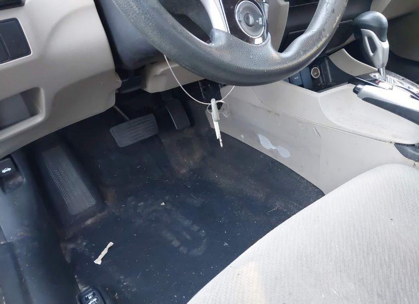 Photo 11 of 2013 Honda Civic EX (VIN 19XFB2F80DE050407)