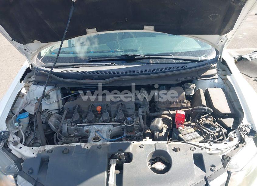 Photo 10 of 2014 Honda Civic EX (VIN 19XFB2F80EE065698)