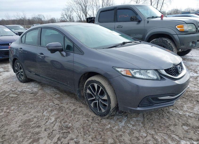 2015 Honda Civic EX (VIN 19XFB2F80FE016101) main photo