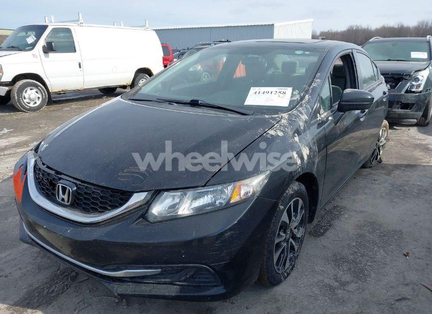 Photo 2 of 2015 Honda Civic EX (VIN 19XFB2F80FE064813)