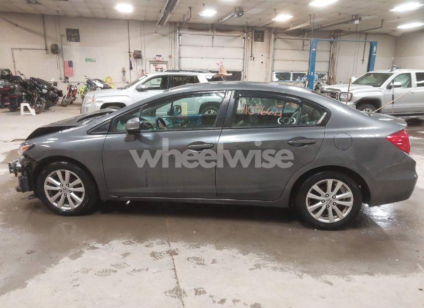 Photo 14 of 2012 Honda Civic EX (VIN 19XFB2F81CE319657)