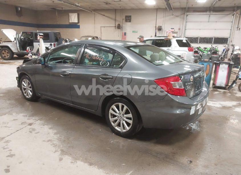 Photo 3 of 2012 Honda Civic EX (VIN 19XFB2F81CE319657)