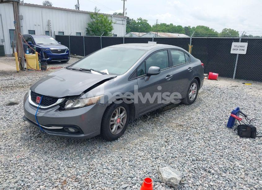 Photo 2 of 2013 Honda Civic EX (VIN 19XFB2F81DE079396)