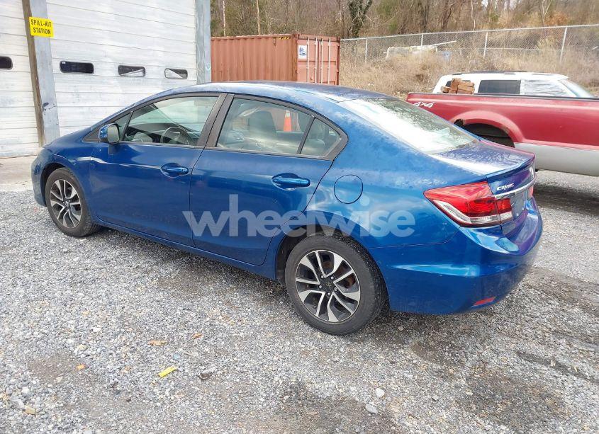 Photo 3 of 2013 Honda Civic EX (VIN 19XFB2F81DE210746)