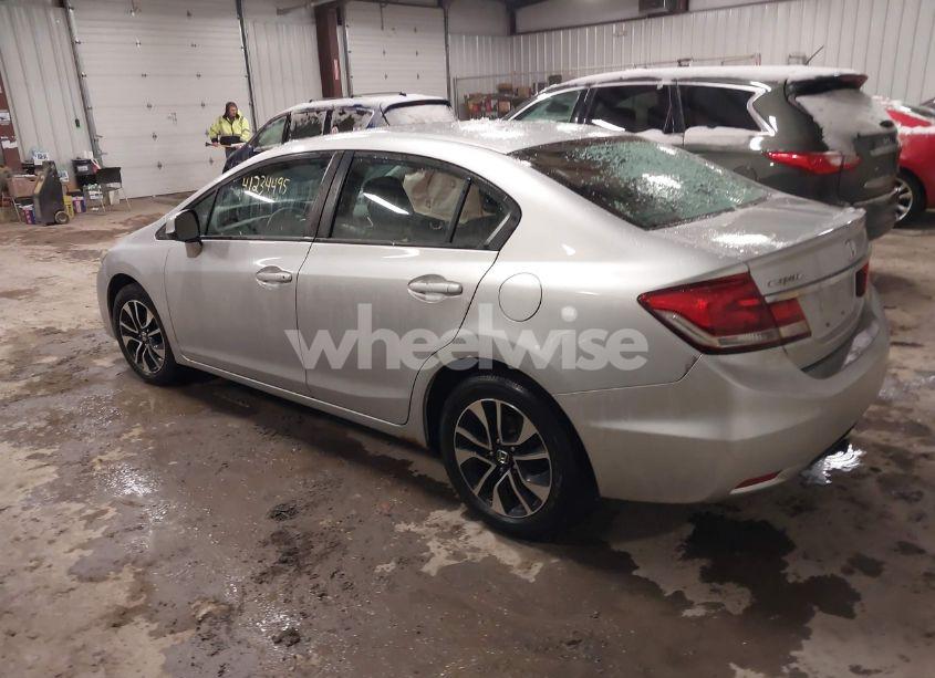 Photo 3 of 2013 Honda Civic EX (VIN 19XFB2F81DE239177)