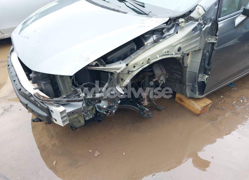 Photo 6 of 2012 Honda Civic EX (VIN 19XFB2F82CE050231)