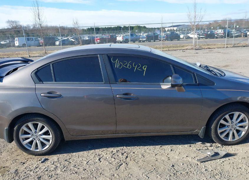 Photo 13 of 2012 Honda Civic EX (VIN 19XFB2F82CE331087)