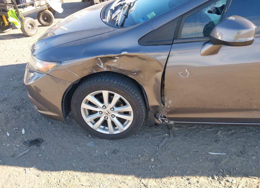 Photo 6 of 2012 Honda Civic EX (VIN 19XFB2F82CE331087)