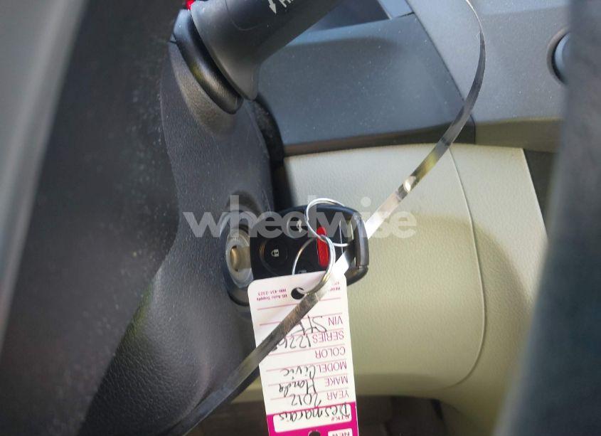 Photo 11 of 2012 Honda Civic EX (VIN 19XFB2F82CE343806)