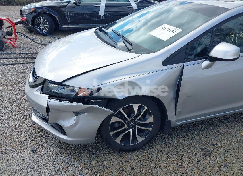 Photo 6 of 2013 Honda Civic EX (VIN 19XFB2F82DE071484)