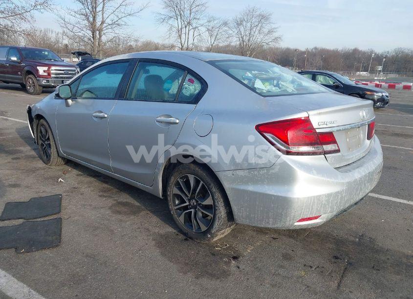 Photo 3 of 2013 Honda Civic EX (VIN 19XFB2F82DE287562)