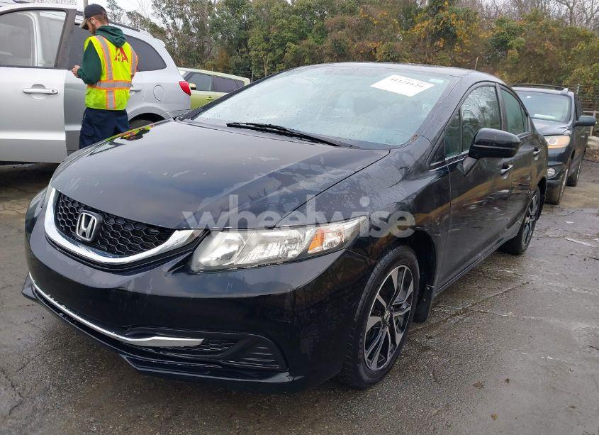 Photo 2 of 2014 Honda Civic EX (VIN 19XFB2F82EE067520)