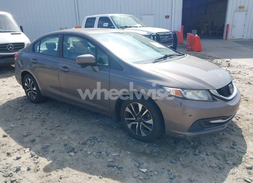 2015 Honda Civic EX (VIN 19XFB2F82FE015094) main photo