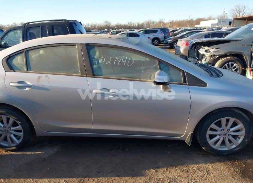 Photo 13 of 2012 Honda Civic EX (VIN 19XFB2F83CE073758)