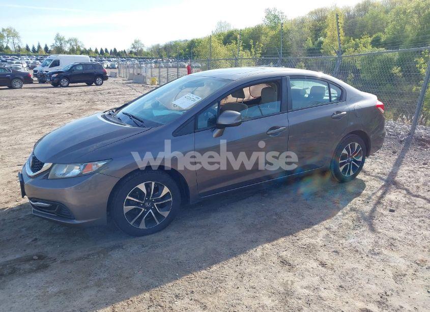 Photo 2 of 2013 Honda Civic EX (VIN 19XFB2F83DE047131)