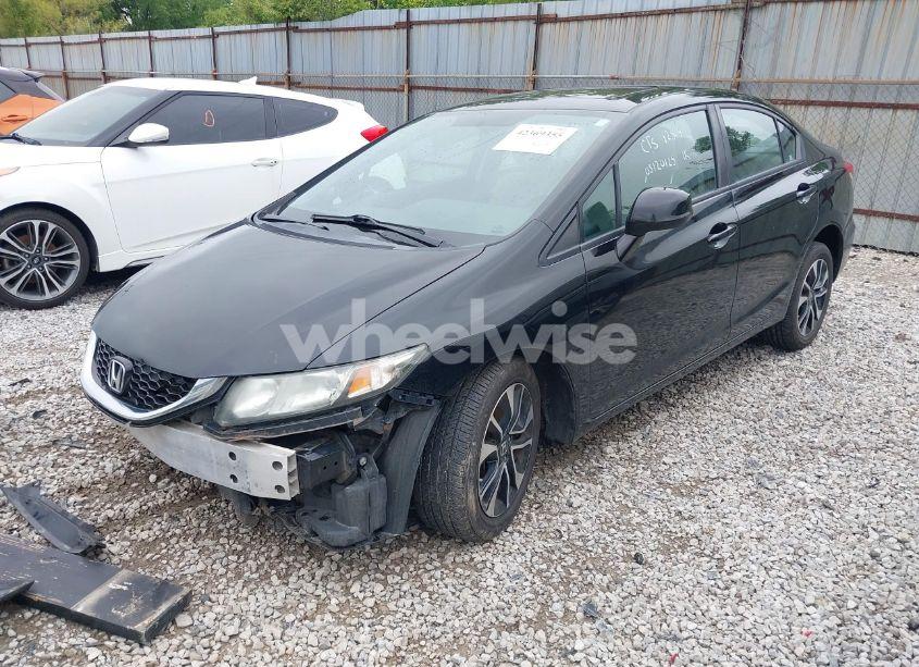 Photo 2 of 2013 Honda Civic EX (VIN 19XFB2F83DE088469)