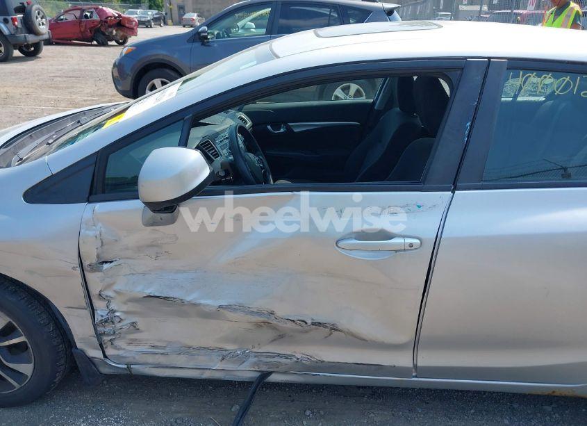 Photo 6 of 2013 Honda Civic EX (VIN 19XFB2F83DE273119)