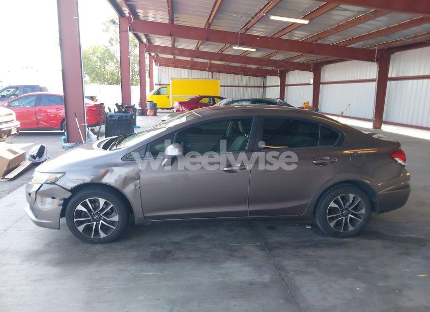 Photo 14 of 2013 Honda Civic EX (VIN 19XFB2F83DE288218)