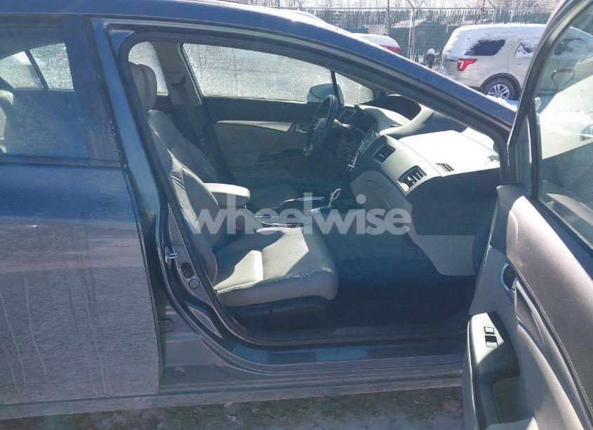 Photo 5 of 2013 Honda Civic EX (VIN 19XFB2F84DE016535)