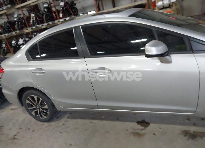 Photo 13 of 2013 Honda Civic EX (VIN 19XFB2F84DE024540)