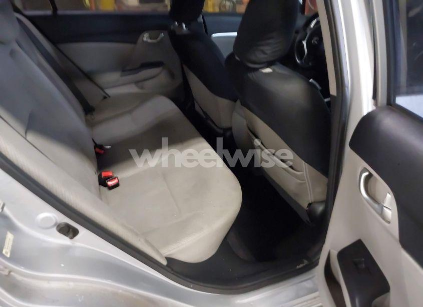 Photo 8 of 2013 Honda Civic EX (VIN 19XFB2F84DE024540)