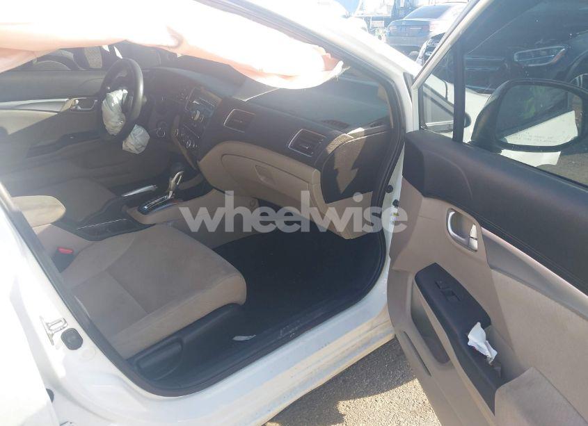 Photo 5 of 2013 Honda Civic EX (VIN 19XFB2F84DE203032)