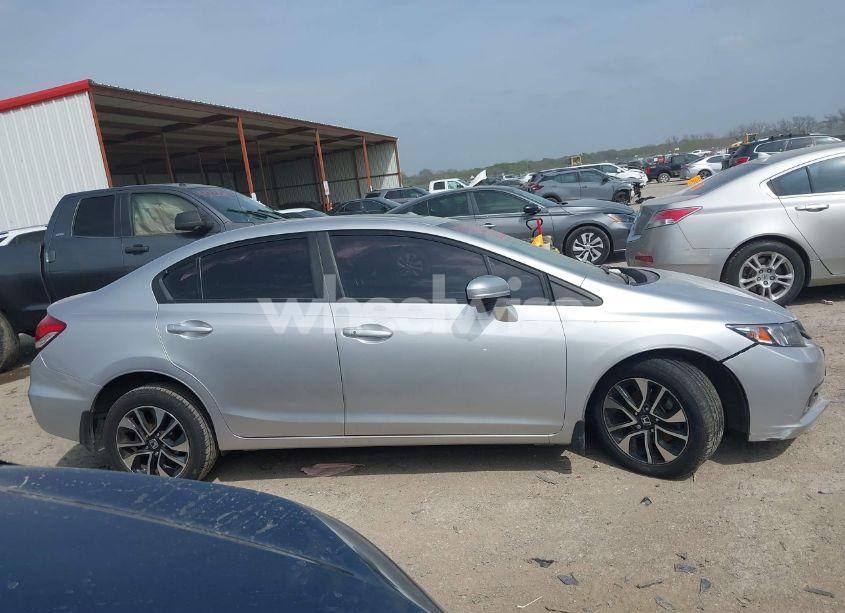 Photo 13 of 2015 Honda Civic EX (VIN 19XFB2F84FE026212)