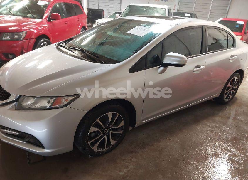 Photo 2 of 2015 Honda Civic EX (VIN 19XFB2F84FE027117)