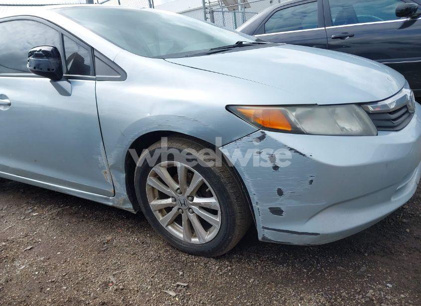 Photo 6 of 2012 Honda Civic EX (VIN 19XFB2F85CE010841)