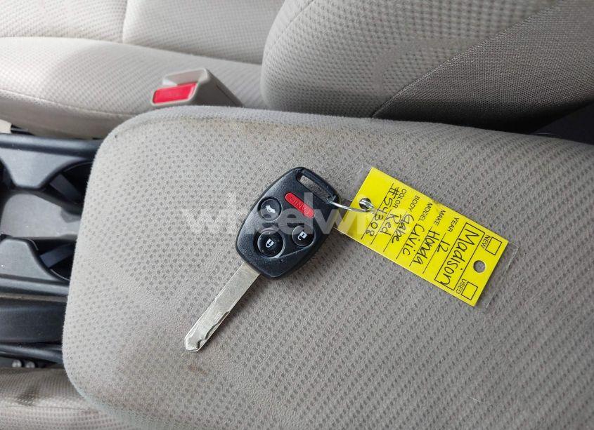 Photo 11 of 2012 Honda Civic EX (VIN 19XFB2F85CE053656)