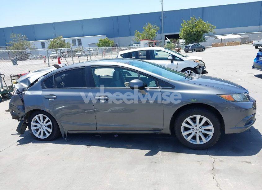 Photo 13 of 2012 Honda Civic EX (VIN 19XFB2F85CE329432)