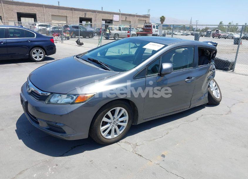 Photo 2 of 2012 Honda Civic EX (VIN 19XFB2F85CE329432)
