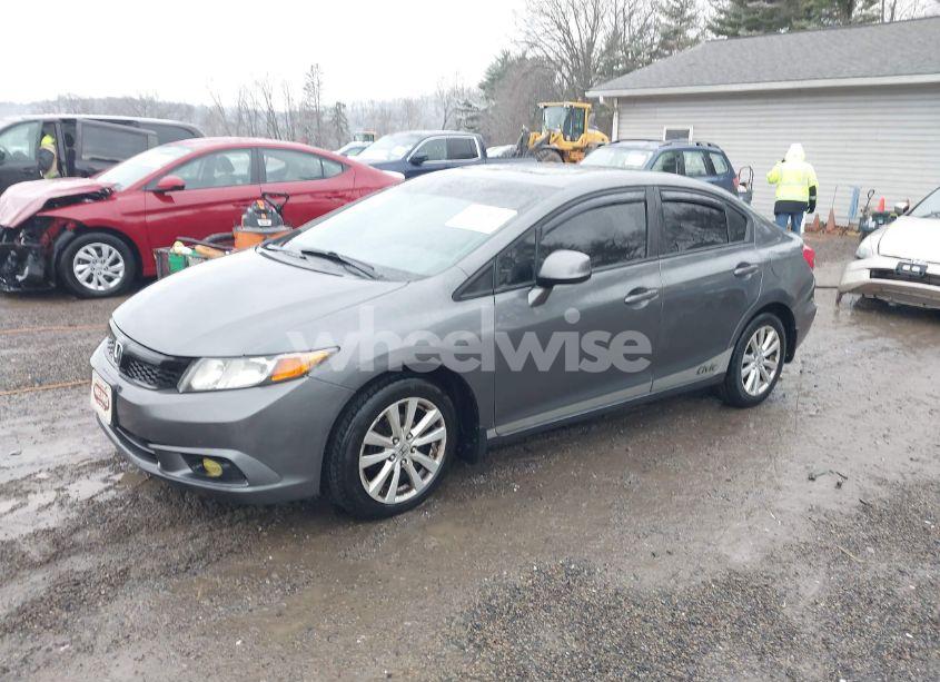 Photo 2 of 2012 Honda Civic EX (VIN 19XFB2F85CE363225)