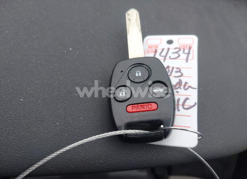 Photo 11 of 2013 Honda Civic EX (VIN 19XFB2F85DE017645)