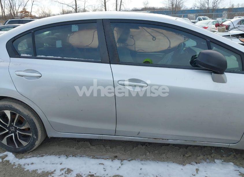 Photo 14 of 2013 Honda Civic EX (VIN 19XFB2F85DE029780)