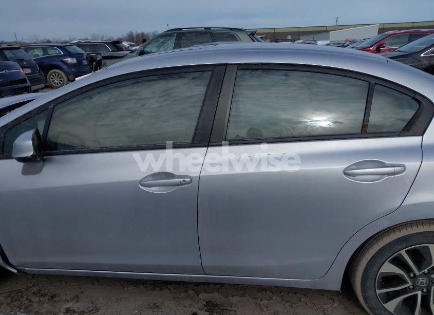 Photo 15 of 2013 Honda Civic EX (VIN 19XFB2F85DE029780)