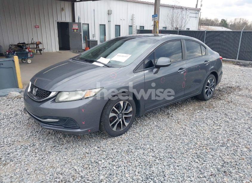 Photo 2 of 2013 Honda Civic EX (VIN 19XFB2F85DE211687)