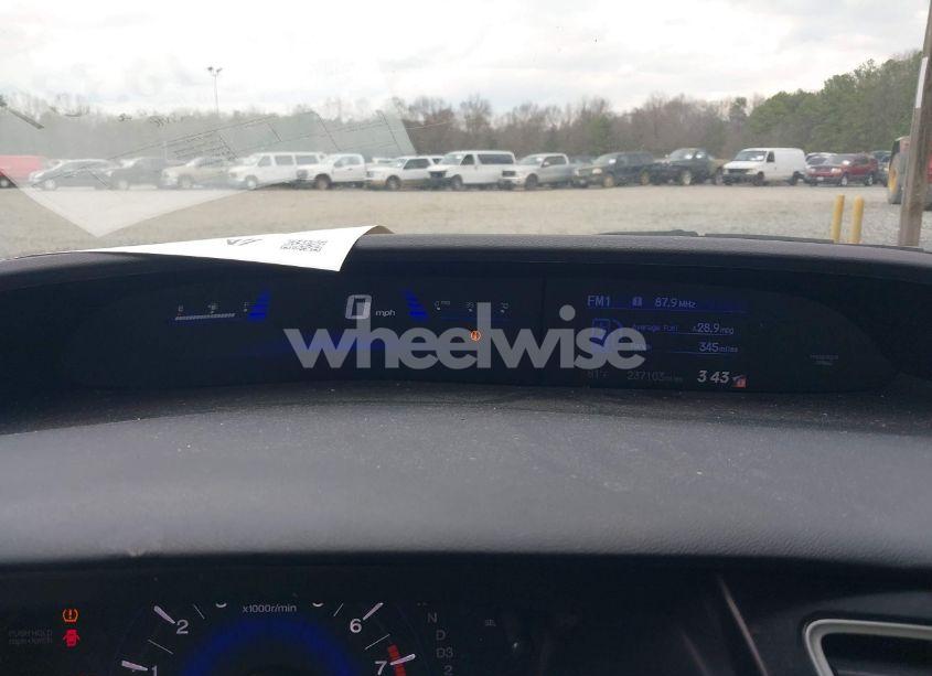 Photo 7 of 2013 Honda Civic EX (VIN 19XFB2F85DE211687)