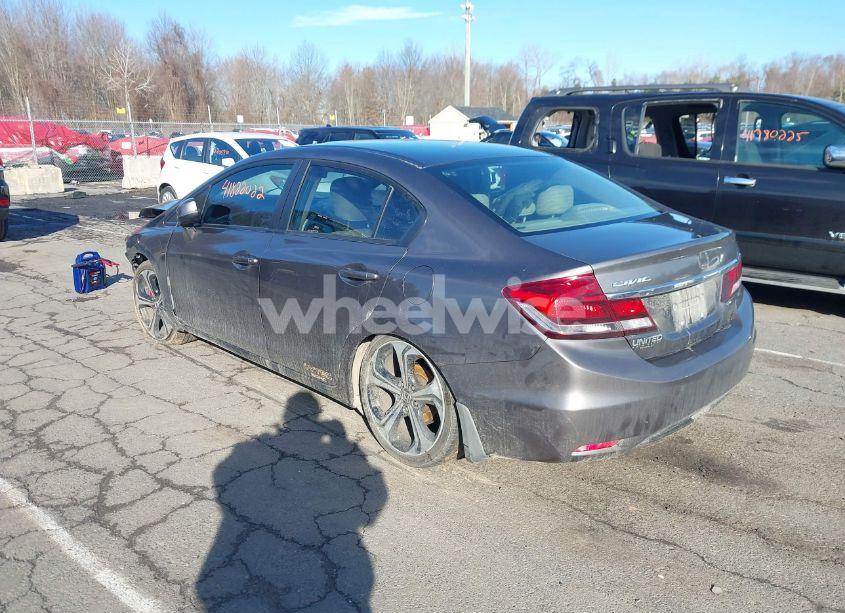 Photo 3 of 2013 Honda Civic EX (VIN 19XFB2F85DE252823)