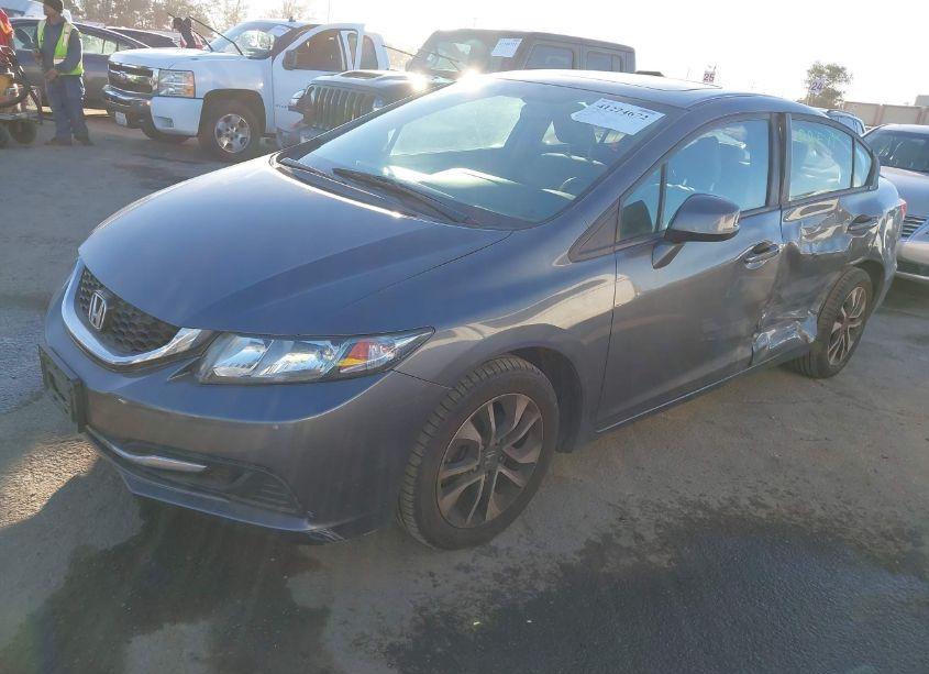Photo 2 of 2013 Honda Civic EX (VIN 19XFB2F85DE265801)